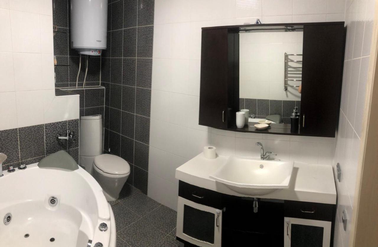 "Нова Аркадія", Вид Моря Та Міста Apartment Oldenburg Bagian luar foto